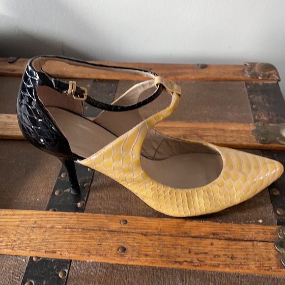 ZARA Snake Embossed Patent Heels size 39 - Picture 5 of 7